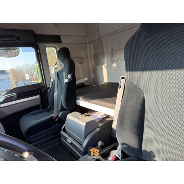 2015 MAN TGX-43653964