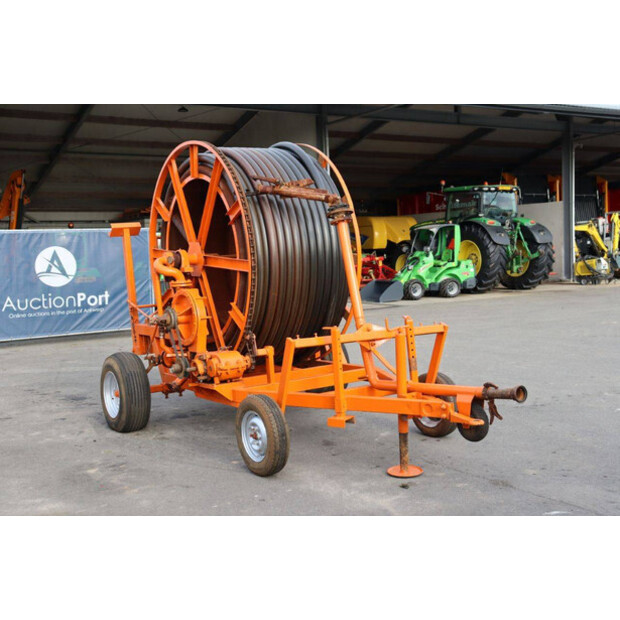 1981 كويكو Rain-43654295