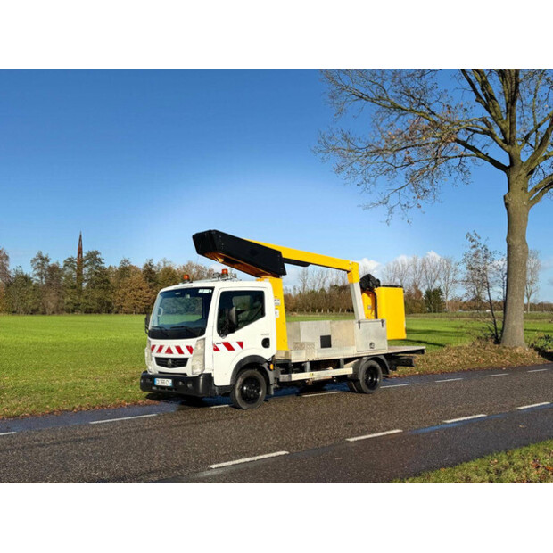 2012 Renault Maxity ET 30 LE-43654327