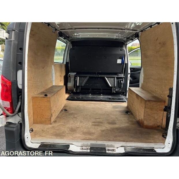 2021 مرسيدس بنز Vito-43669112