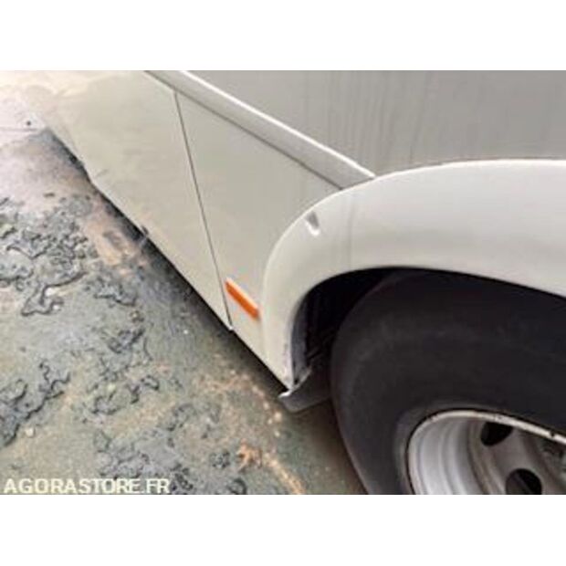 2011 MAN R33-43669327