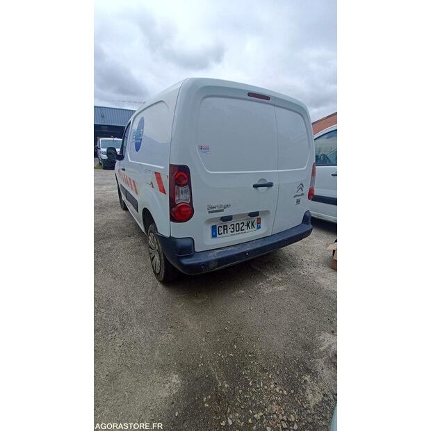 2013 Citroen BERLINGO-43669530