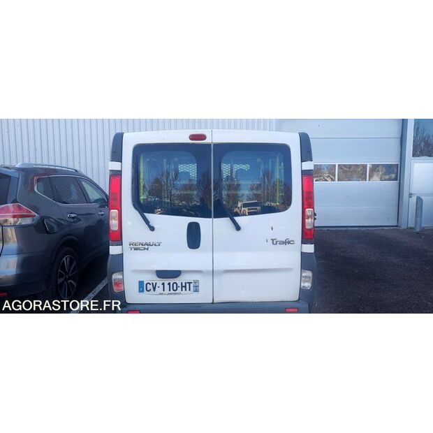 2013 Renault Trafic-43669614