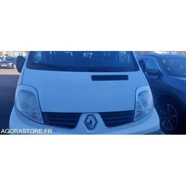 2013 Renault Trafic-43669616