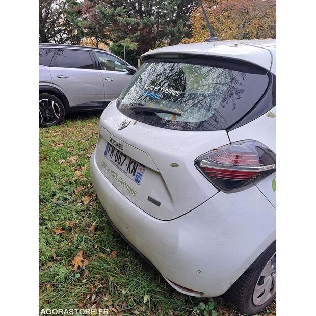 2019 رينو ZOE-43669981