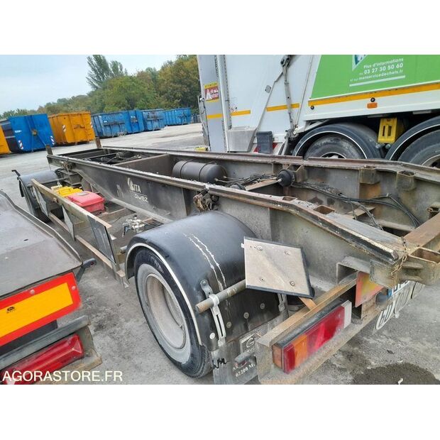 1995 تراكس-43670007