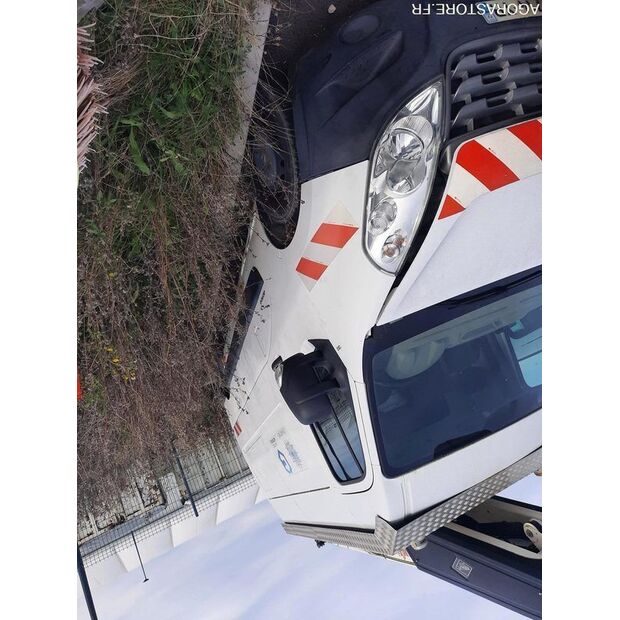 2013 Renault Master-43670373