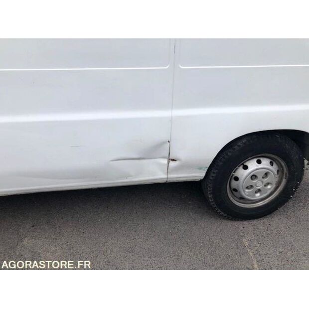 2001 Peugeot BOXER-43670401