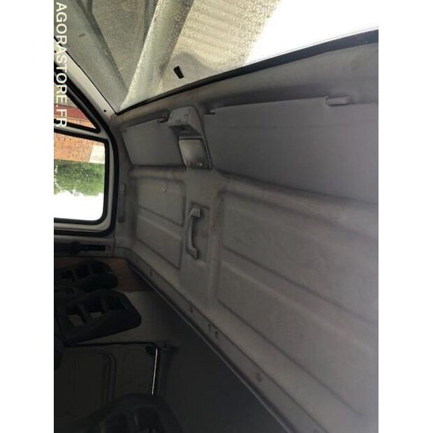 2001 Peugeot BOXER-43670411