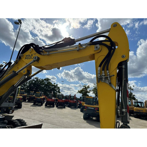 2019 Neuson EW100-43670745