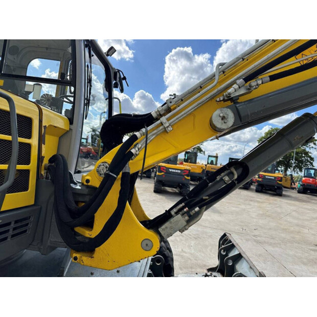2019 Neuson EW100-43670746