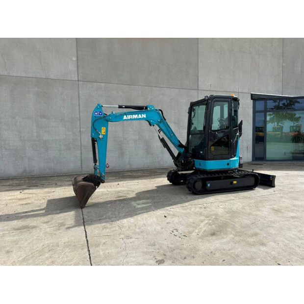 2023 AIRMAN AX33U-7-43670802