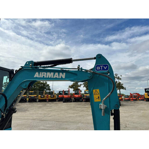 2023 AIRMAN AX33U-7-43670815