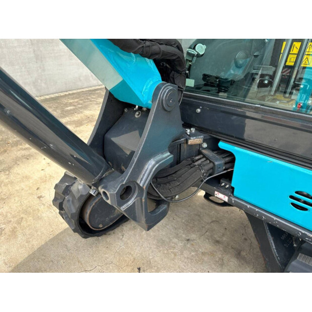 2023 AIRMAN AX33U-7-43670816