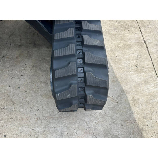 2023 AIRMAN AX33U-7-43670818