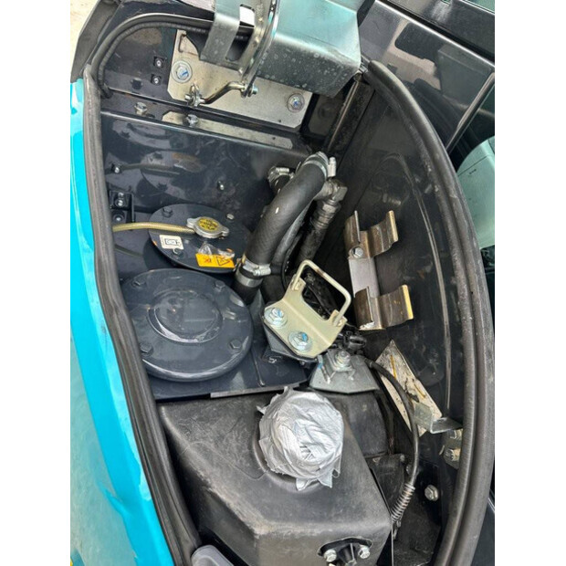 2023 AIRMAN AX33U-7-43670827