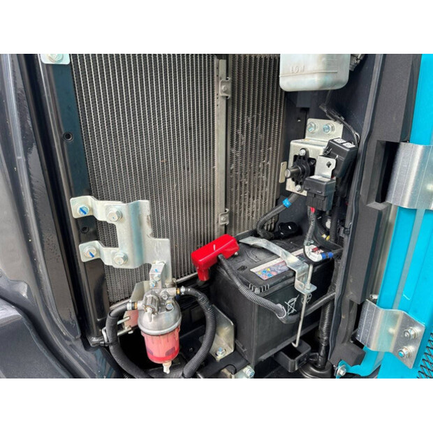 2023 AIRMAN AX33U-7-43670830