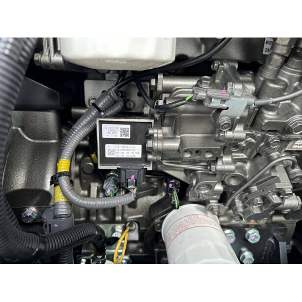 2023 AIRMAN AX33U-7-43670835