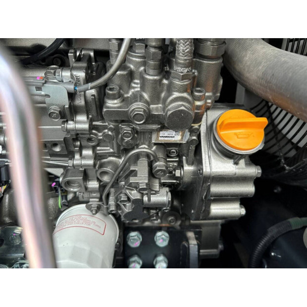 2023 AIRMAN AX33U-7-43670836