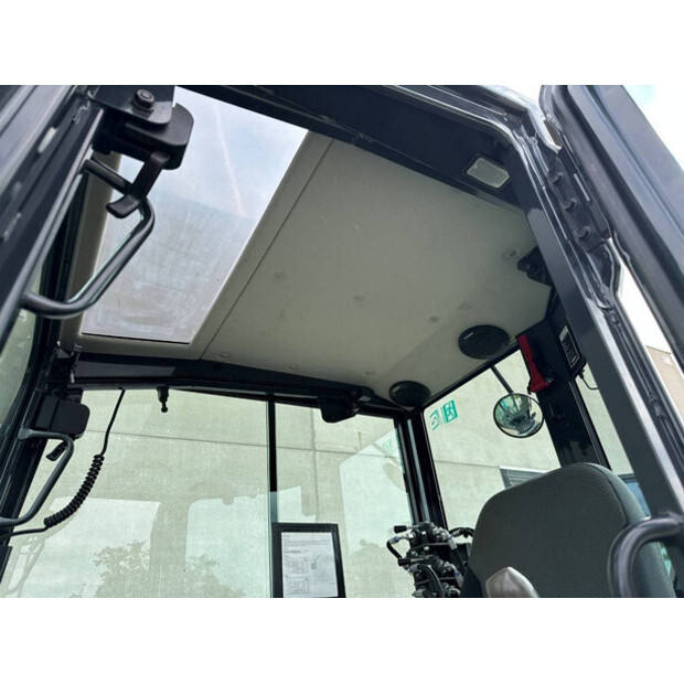 2023 AIRMAN AX33U-7-43670838