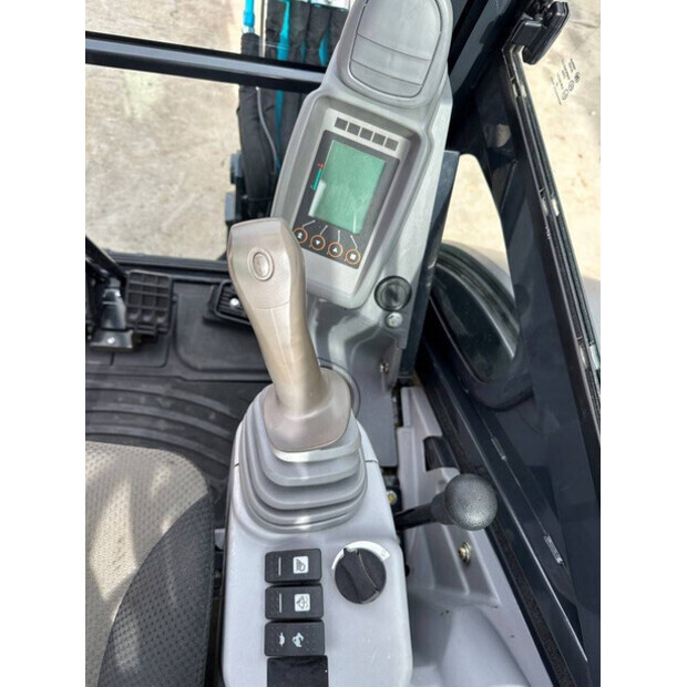 2023 AIRMAN AX33U-7-43670843