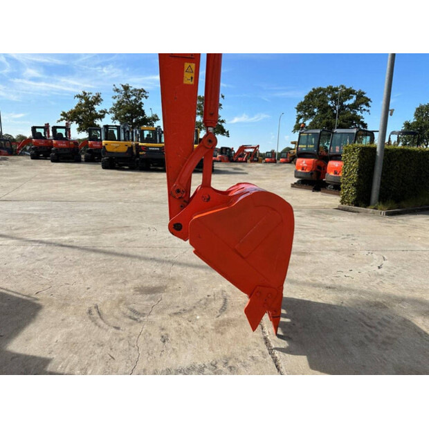 KUBOTA KX185-3-43670876