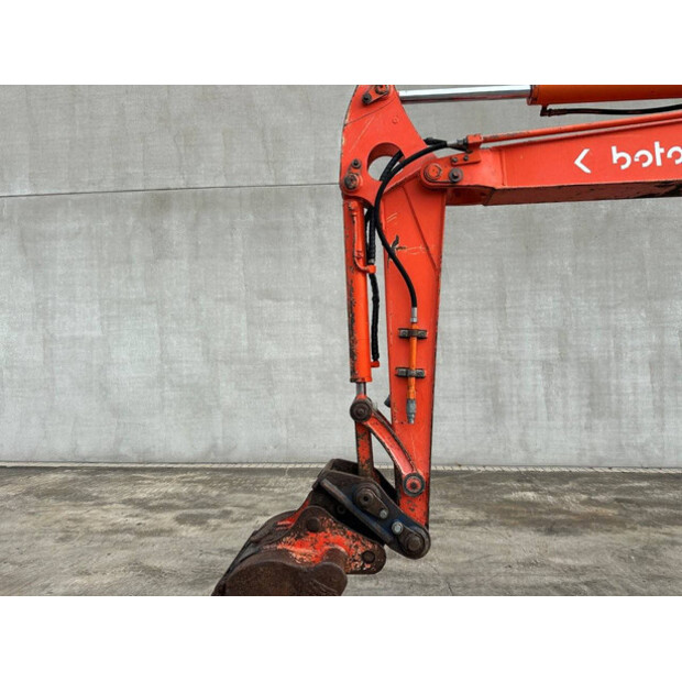 2005 KUBOTA U-45-3-43670922