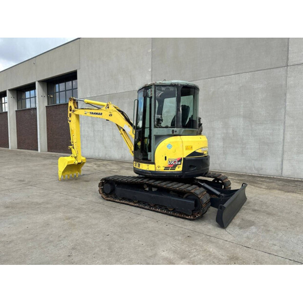 2010 يانمار VIO55-5B-43670965