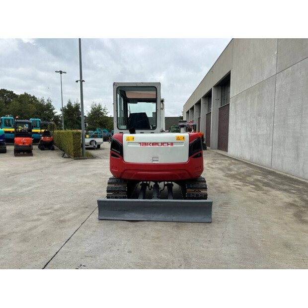 TAKEUCHI TB160C-43671007
