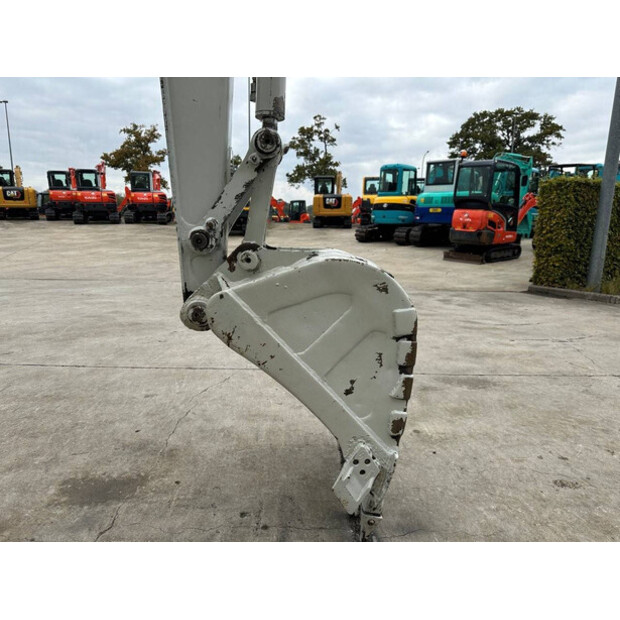 TAKEUCHI TB160C-43671013