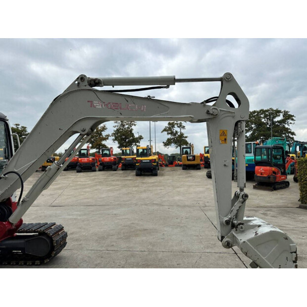 TAKEUCHI TB160C-43671014