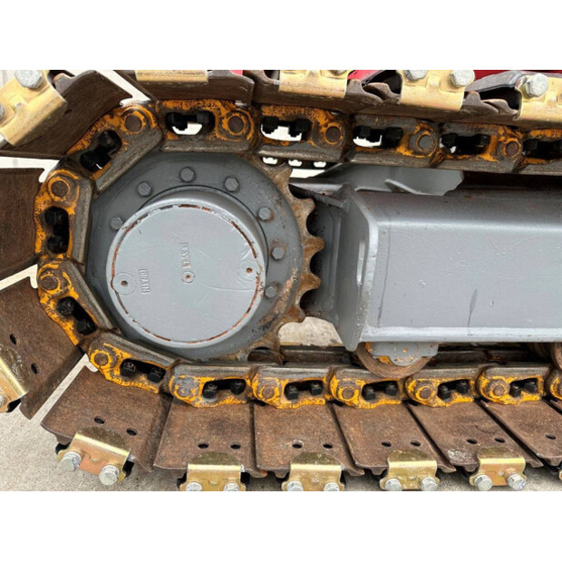 TAKEUCHI TB160C-43671019