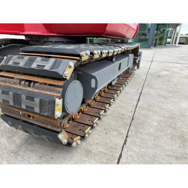 TAKEUCHI TB160C-43671020