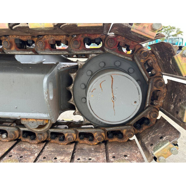 TAKEUCHI TB160C-43671021