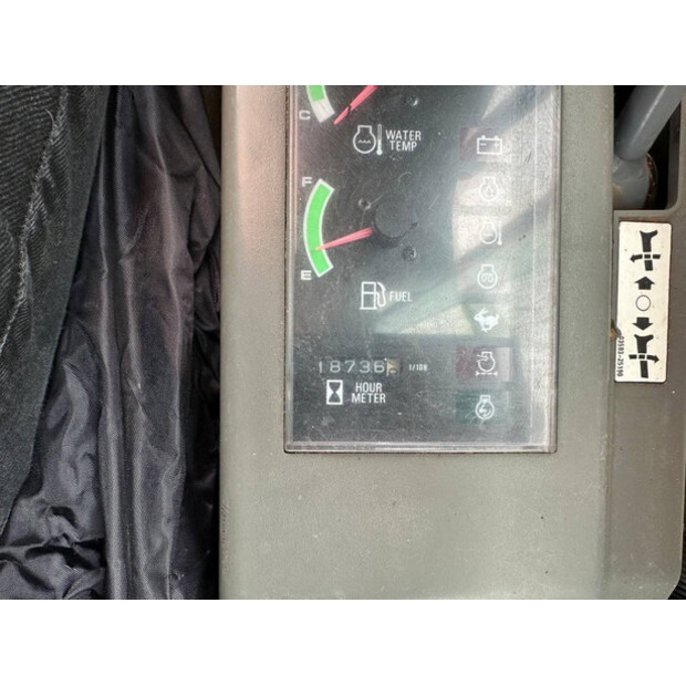 TAKEUCHI TB160C-43671041