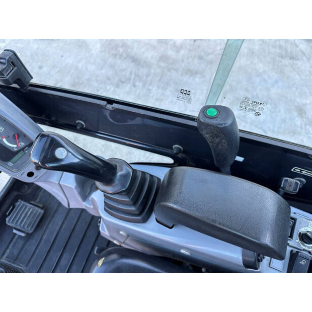 2016 KUBOTA KX016-4-43671204