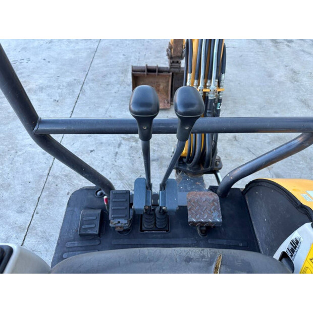 2017 KATO 17VXE-43671242