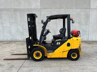 صورة ل رافعات شوكية 2014 هانجتشا XW22B