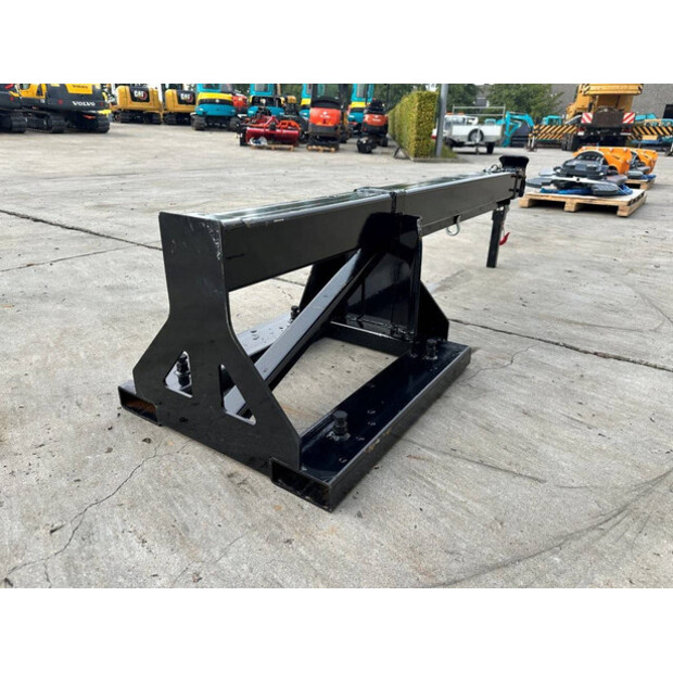 2025 Giyi HY-TB47-43671488