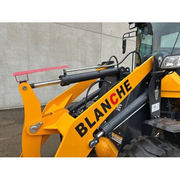 2025 Blanche TW36-43671639