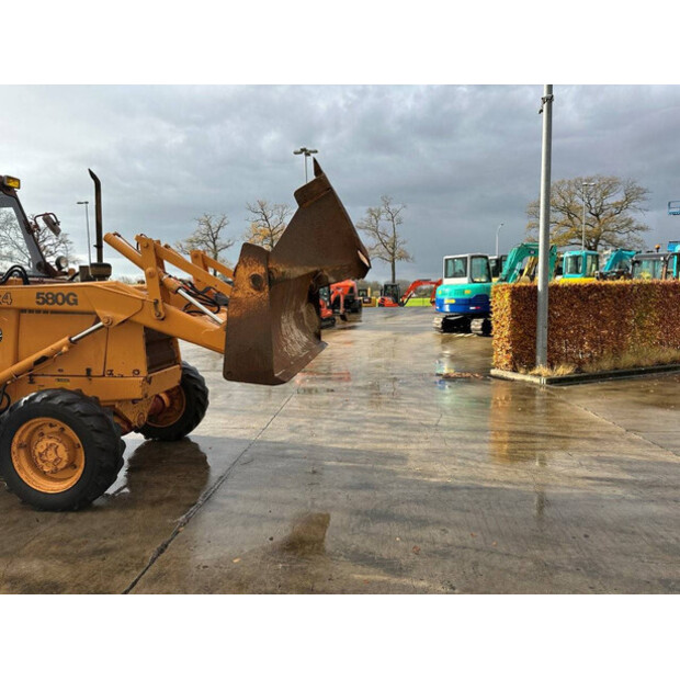 1986 CASE 580G-43671801