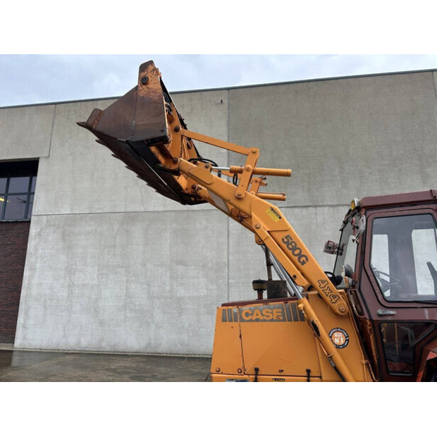 1986 CASE 580G-43671823