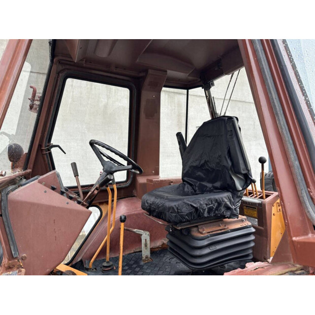 1986 CASE 580G-43671825