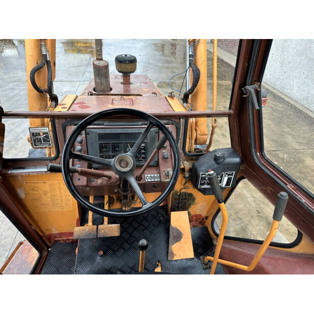 1986 CASE 580G-43671828