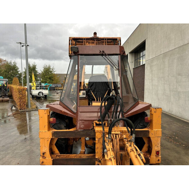 1986 CASE 580G-43671830