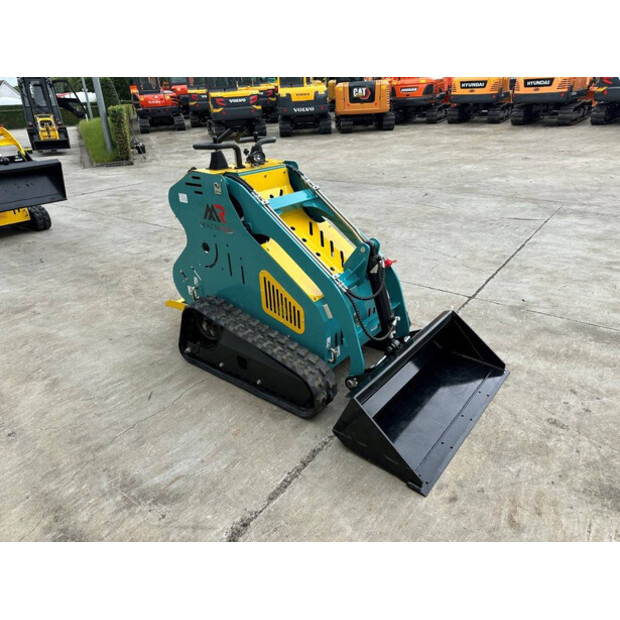 2025 Machpro MP-S300-43672087