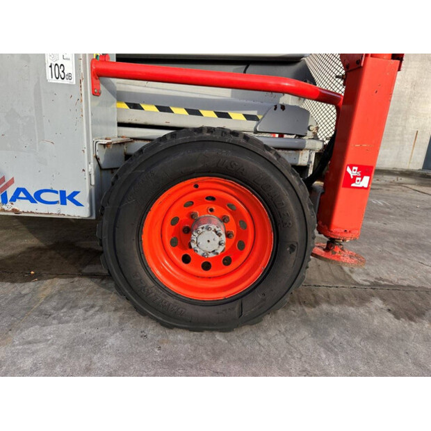 2009 SkyJack SJ-8841-43672304