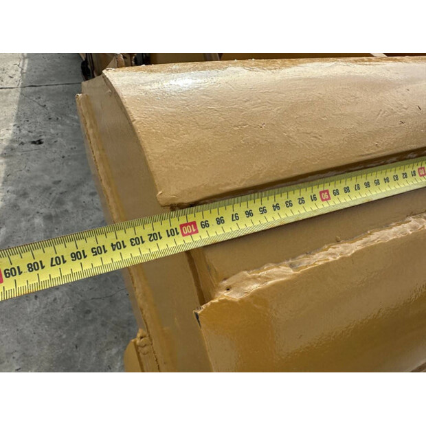 2025 Caterpillar 320D-43672490