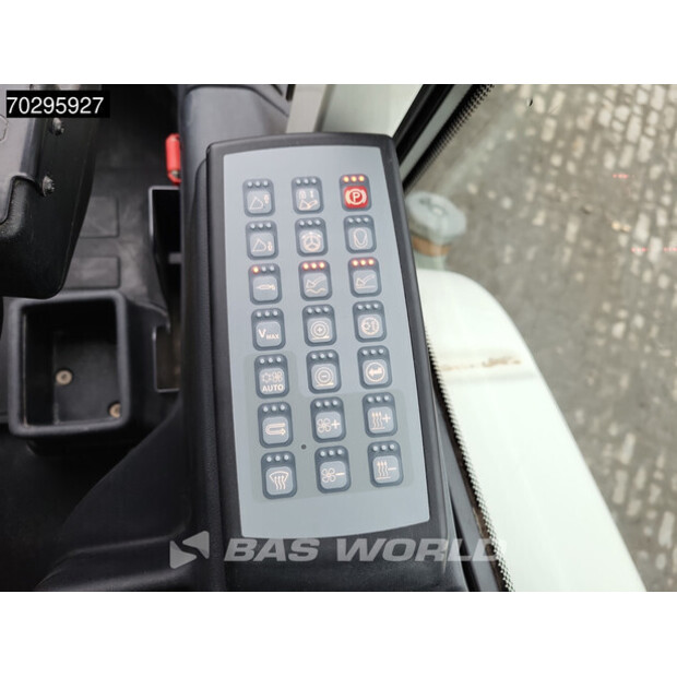 2018 Liebherr L538-43672805