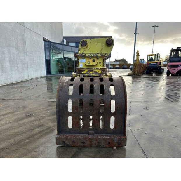 2017 انميسول SGR1500M-43672882